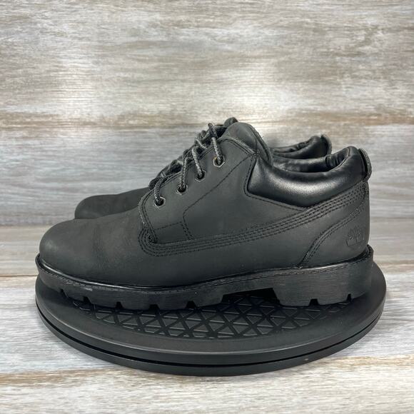 Timberland Women’s Chukka Low Black Leather Boots Size 6 M - Picture 1 of 8